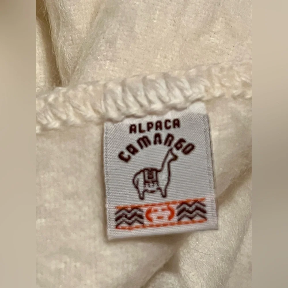 Alpaca Peru Scarf NWT
